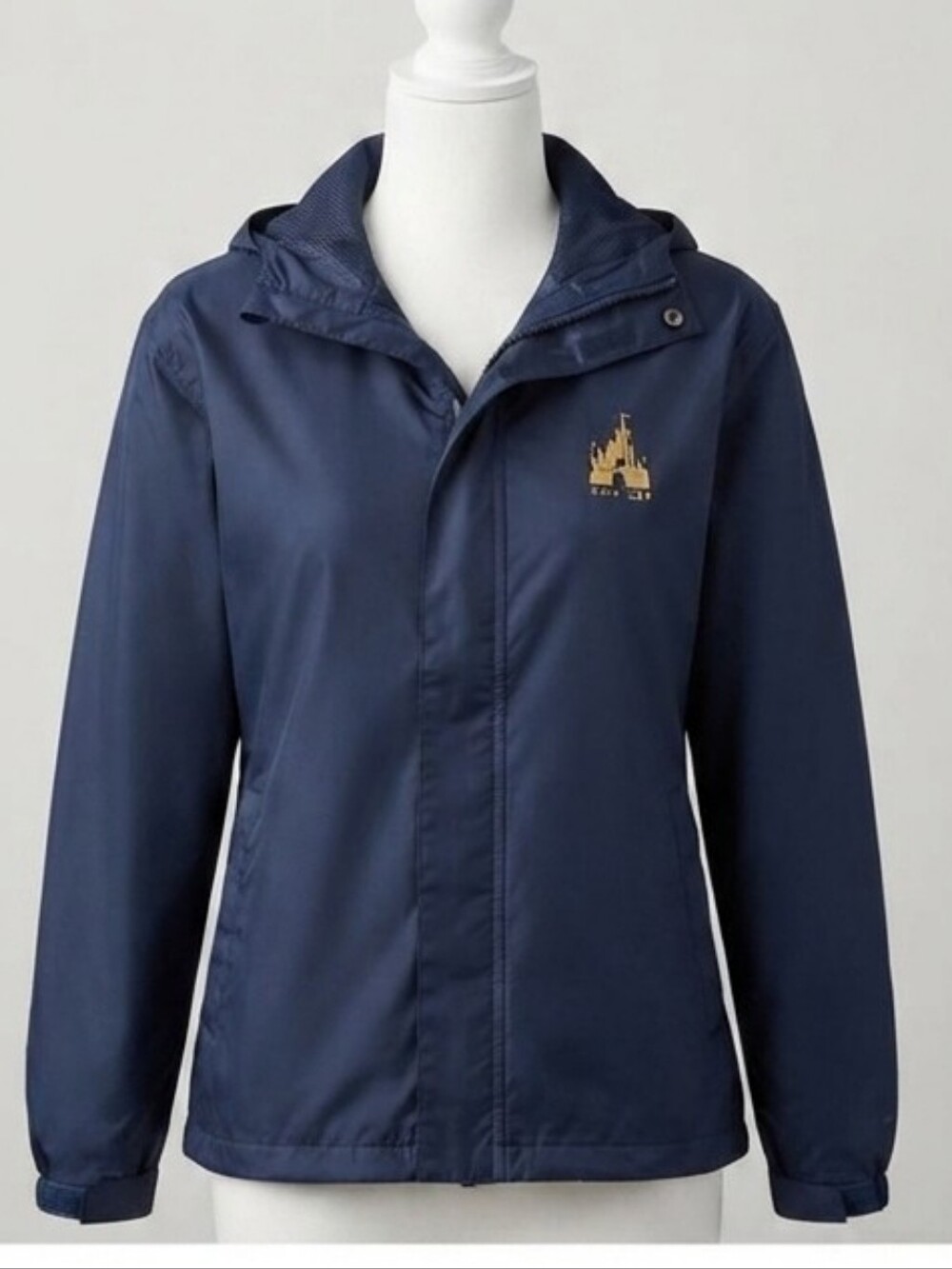 Disney Members Castle a Cast Exclusive Collection Rain Coast XXL